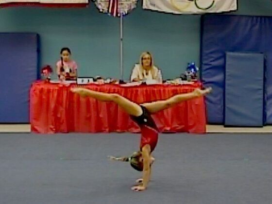 A split on the competition floor