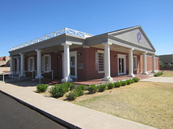 The front of the Tumble Masters building on North Granite Reef Road